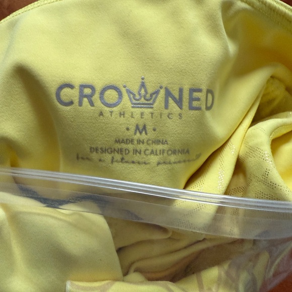 Crowned Athletics Enchanted Rose Athletic Tank and Leggings Size M - Picture 12 of 12